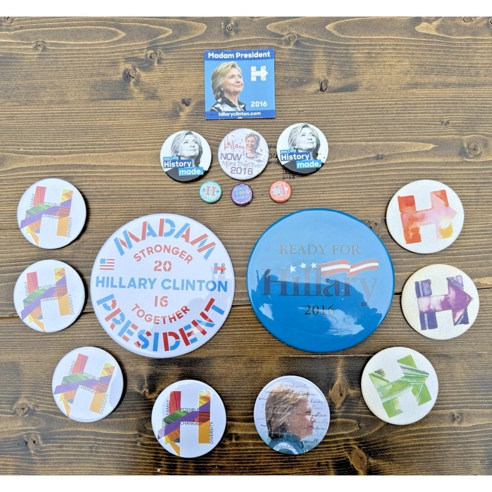 Hillary Clinton 2016 Campaign Pin Buttonโ Lot 17pc Easel Display Madam President